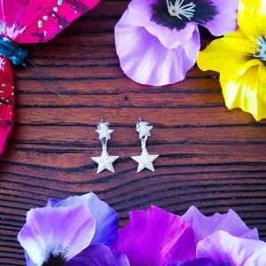 Sliver star jacket curved earrings